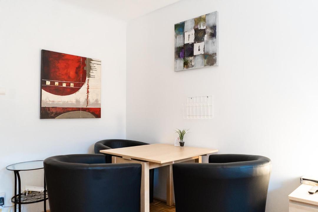 Central Living - Stephansdom Apartments Wina Ruang foto